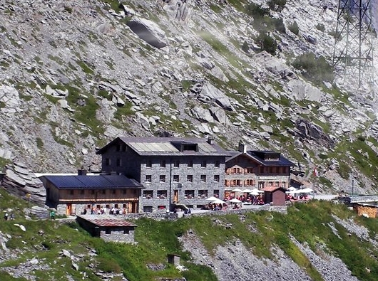 Berghotel Schwarenbach im Sommer