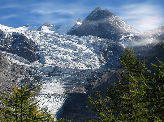 Dirruhorn 4035 m/ü.M. mit Riedgletscher