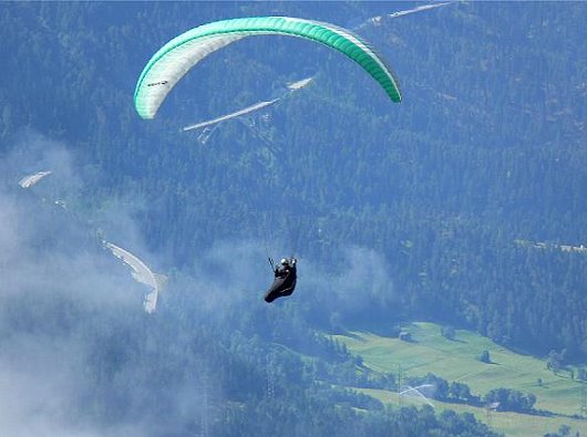 Gleischirmfliegen im Wallis