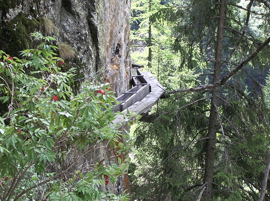 Massaschlucht Wasserkanal