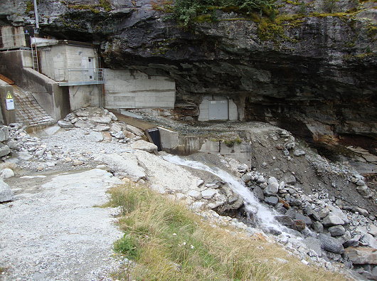 Suone Chilcheri Graechen Wasserfassung Riedbach