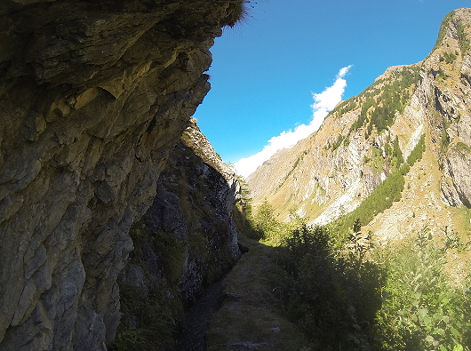 Suone Wyssa - Wanderweg T2
